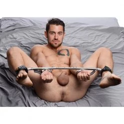 Vendor-unknown Swiveling Spreader Bar With Cuffs