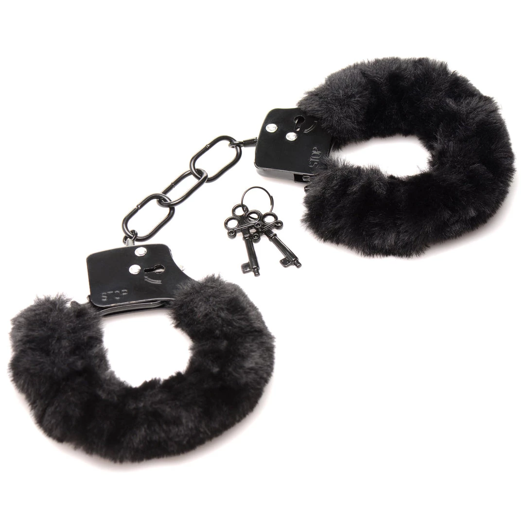 Boyzshop Cuffed In Fur Furry Handcuffs 3 Boyzshop Cuffed In Fur Furry Handcuffs